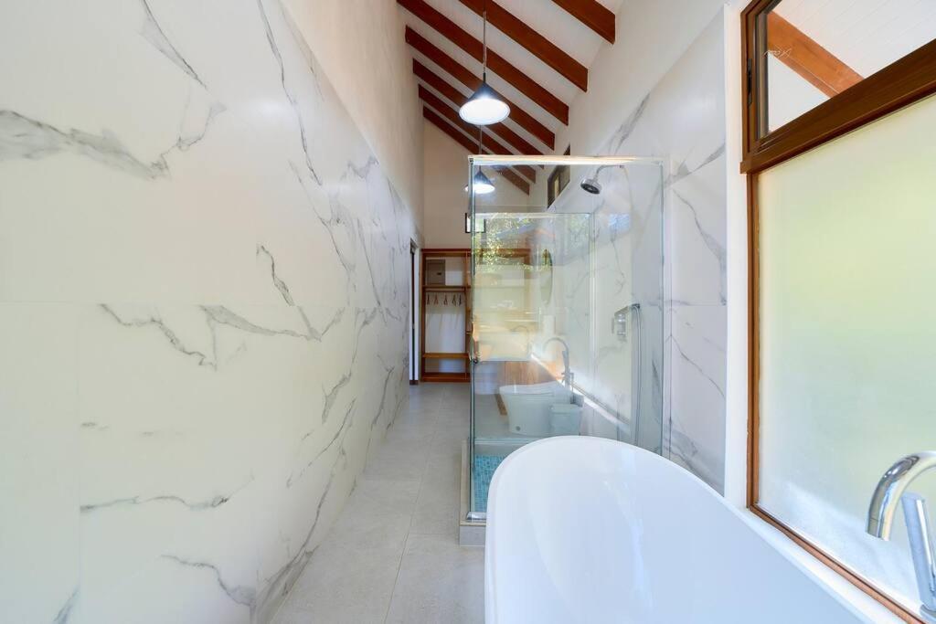 Casa Kristel - Exquisite Villa Getaway Puerto Viejo de Talamanca 外观 照片