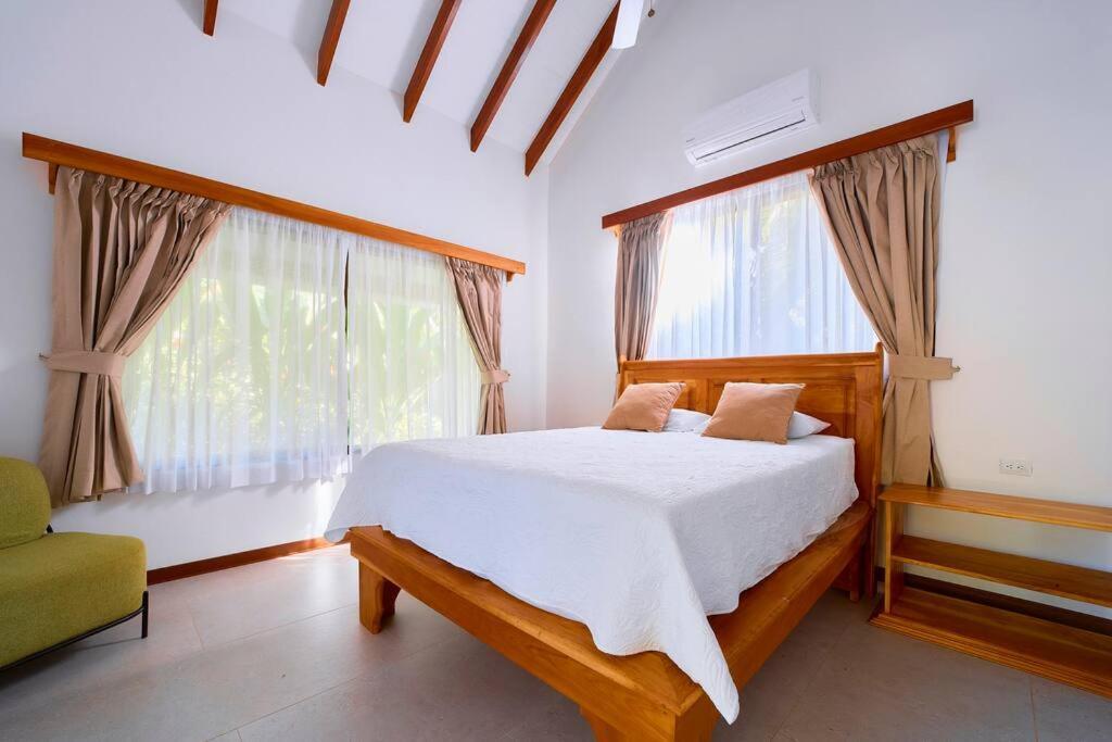 Casa Kristel - Exquisite Villa Getaway Puerto Viejo de Talamanca 外观 照片