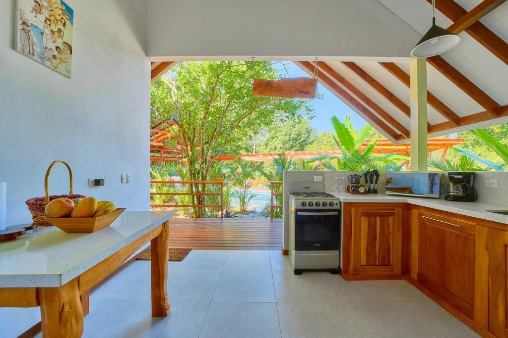 Casa Kristel - Exquisite Villa Getaway Puerto Viejo de Talamanca 外观 照片