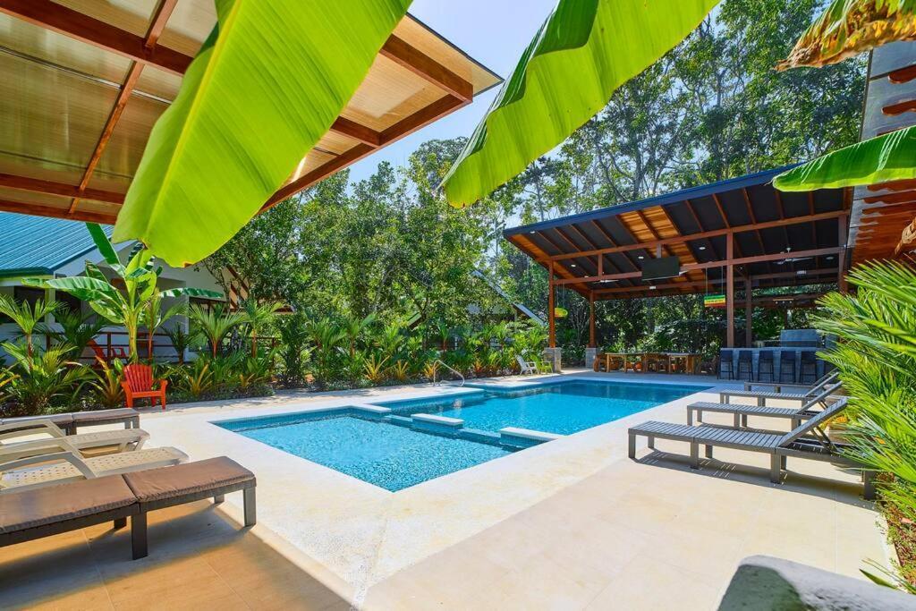 Casa Kristel - Exquisite Villa Getaway Puerto Viejo de Talamanca 外观 照片