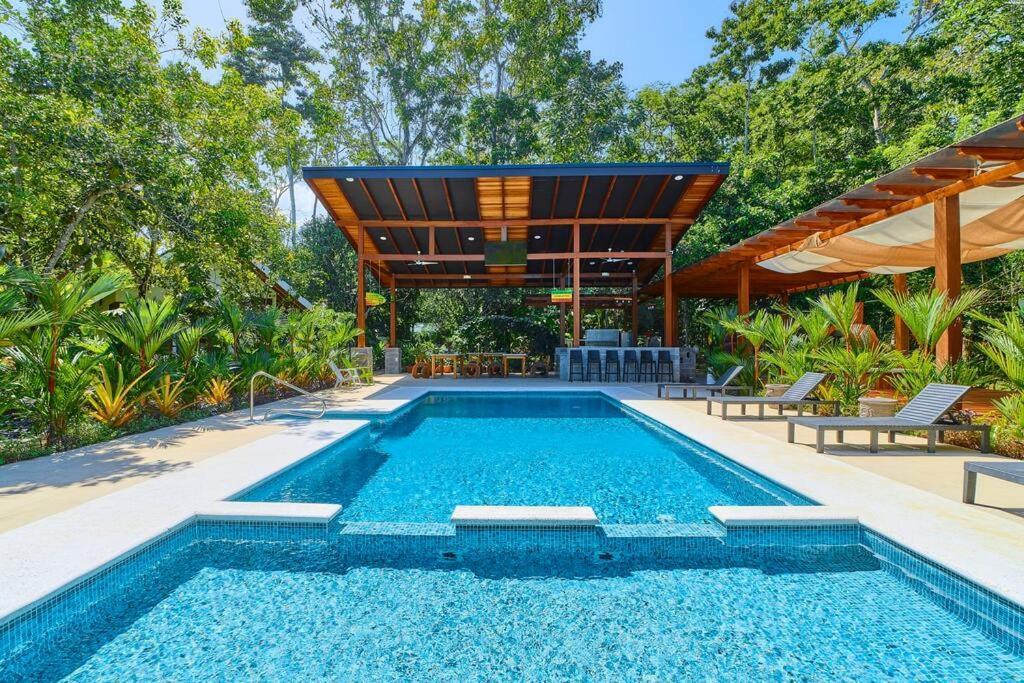 Casa Kristel - Exquisite Villa Getaway Puerto Viejo de Talamanca 外观 照片